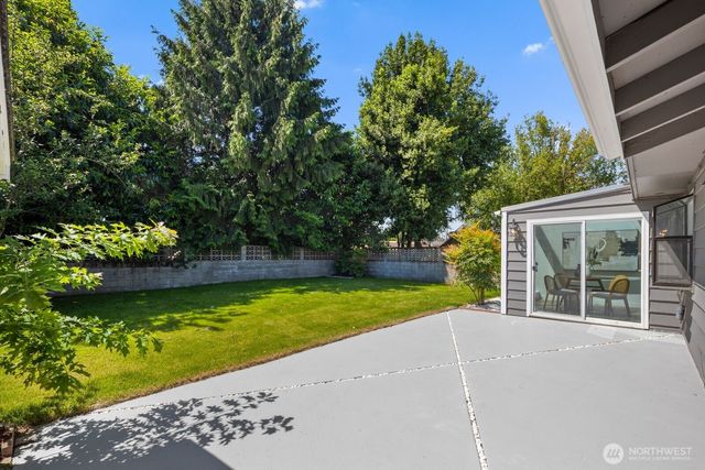 1115 N 30th Street, Renton, WA 98056