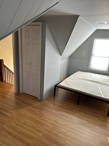 1439 S Central Avenue, Cicero, IL 60804