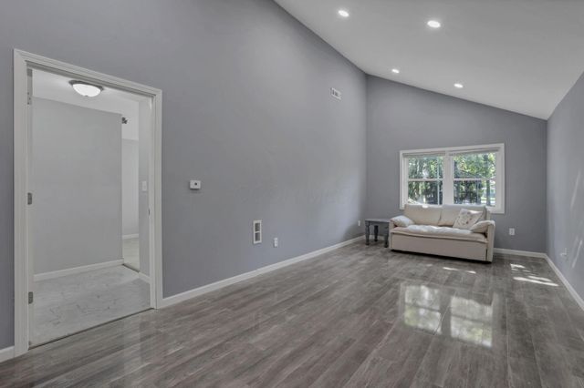 10039 Taylor Road SW, Etna, OH 43068