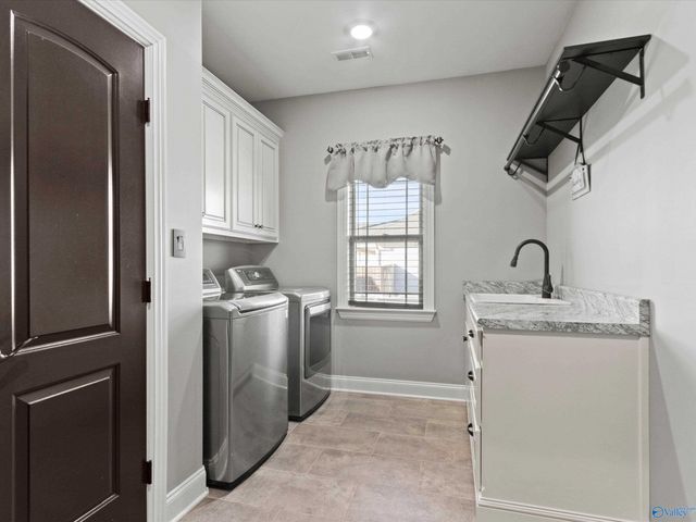 106 Grace Brook Circle, Meridianville, AL 35759