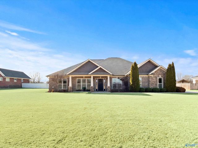 106 Grace Brook Circle, Meridianville, AL 35759
