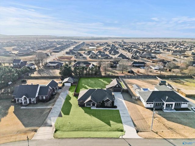 106 Grace Brook Circle, Meridianville, AL 35759