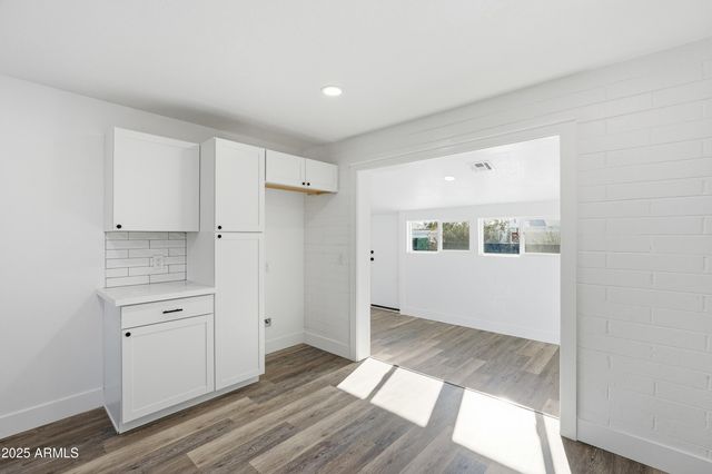 11333 W DULUTH Avenue, Youngtown, AZ 85363