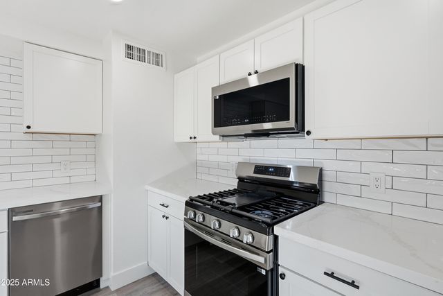 11333 W DULUTH Avenue, Youngtown, AZ 85363