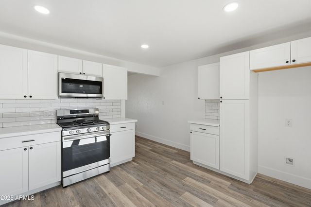 11333 W DULUTH Avenue, Youngtown, AZ 85363