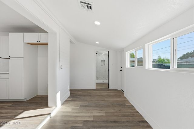 11333 W DULUTH Avenue, Youngtown, AZ 85363