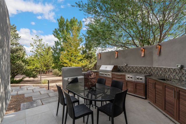 317 Cordova Lane, Santa Fe, NM 87505
