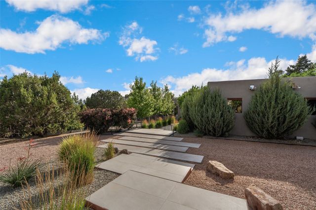 317 Cordova Lane, Santa Fe, NM 87505