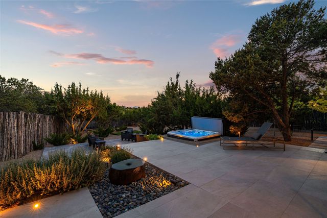317 Cordova Lane, Santa Fe, NM 87505