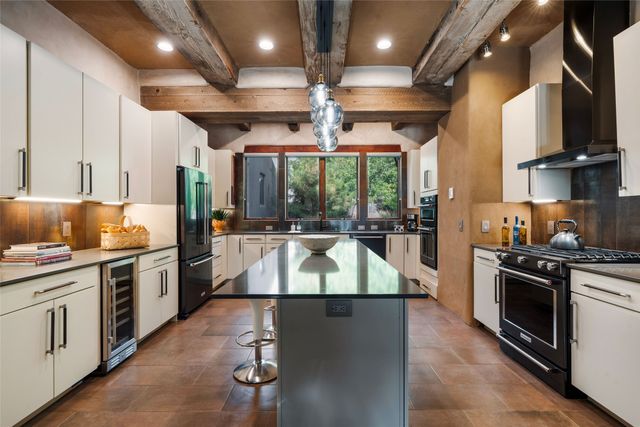 317 Cordova Lane, Santa Fe, NM 87505