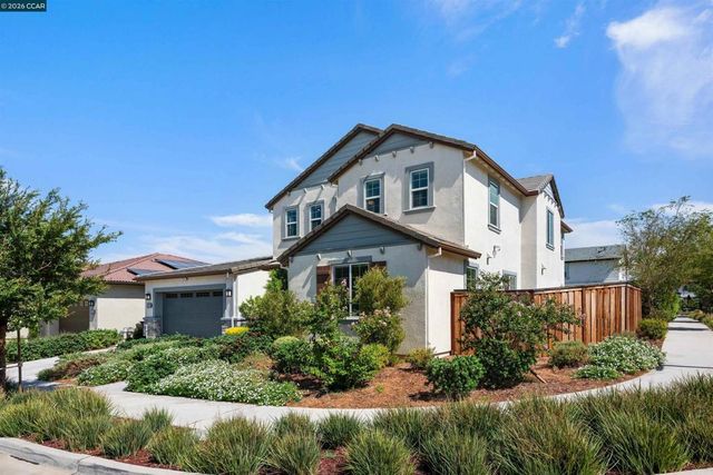 6274 Carousel Ave, Tracy, CA 95377