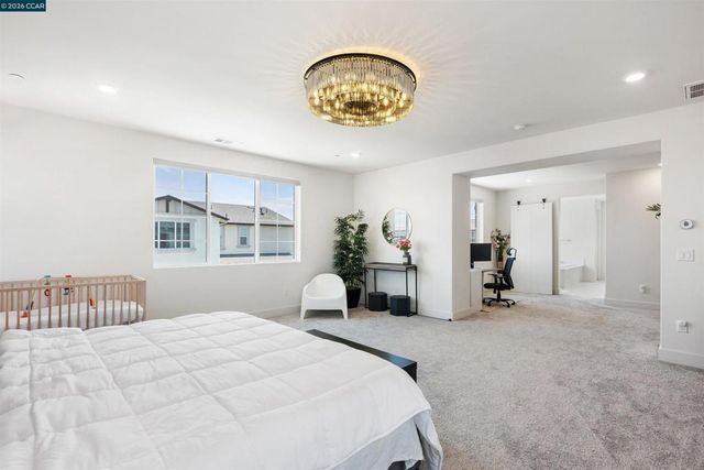 6274 Carousel Ave, Tracy, CA 95377