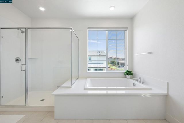 6274 Carousel Ave, Tracy, CA 95377