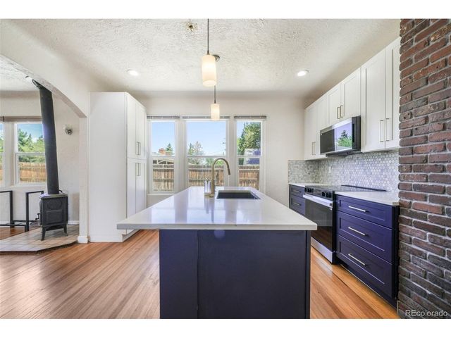 30 S Garrison St, Lakewood, CO 80226