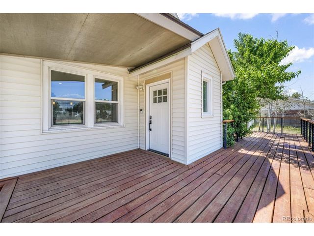 30 S Garrison St, Lakewood, CO 80226