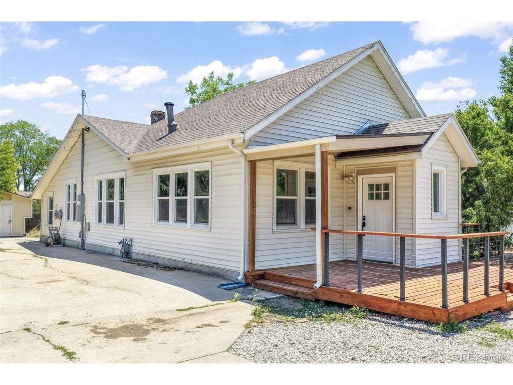30 S Garrison St, Lakewood, CO 80226