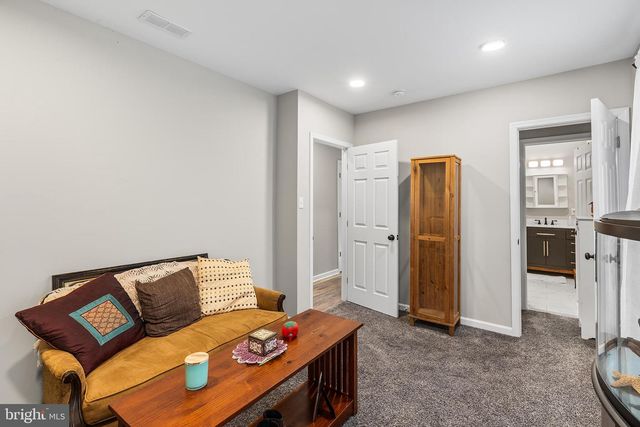 970 GRAVEL PIKE, Schwenksville, PA 19473