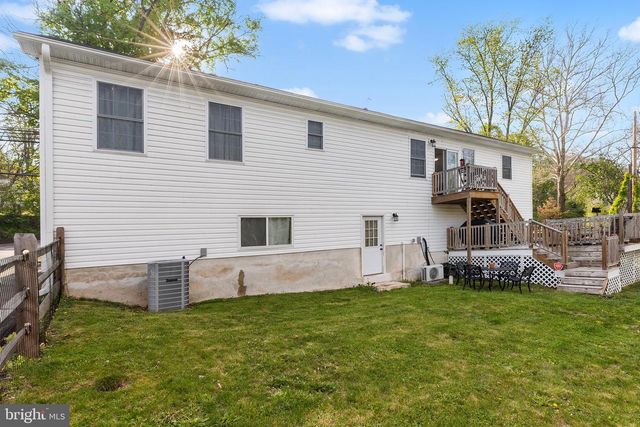 970 GRAVEL PIKE, Schwenksville, PA 19473