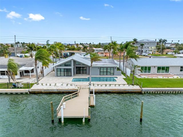 520 115TH AVENUE, Treasure Island, FL 33706