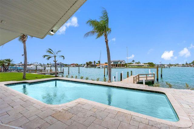 520 115TH AVENUE, Treasure Island, FL 33706