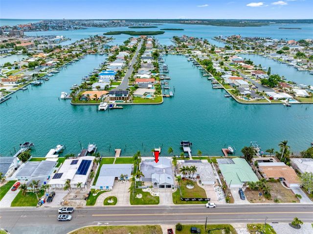 520 115TH AVENUE, Treasure Island, FL 33706
