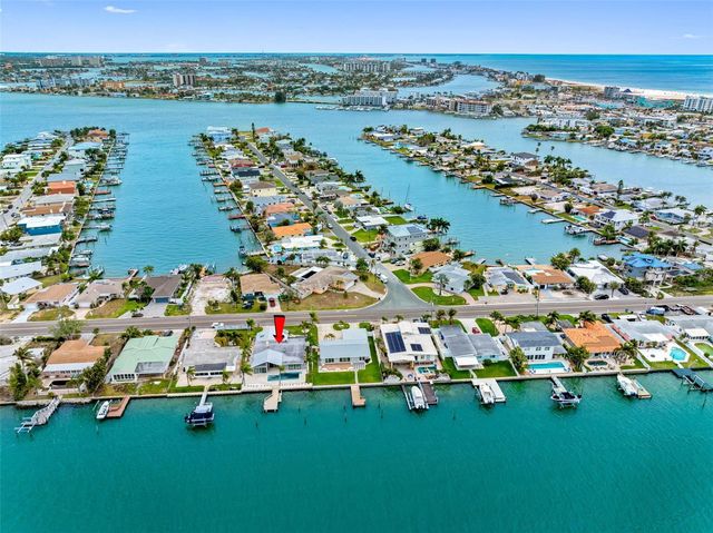 520 115TH AVENUE, Treasure Island, FL 33706