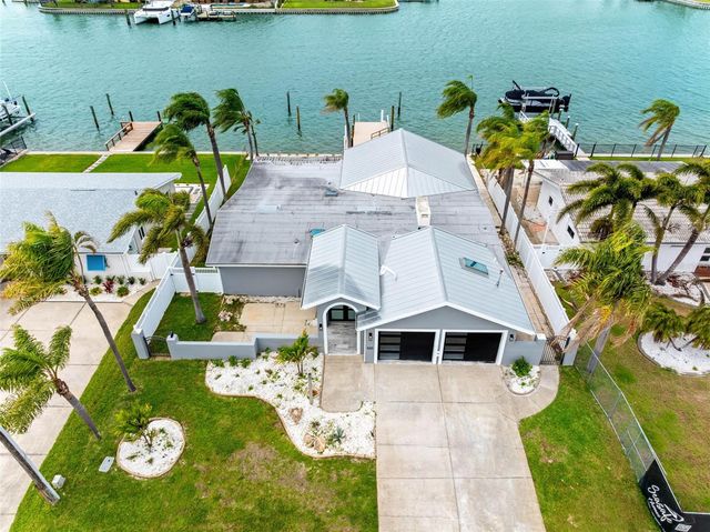 520 115TH AVENUE, Treasure Island, FL 33706