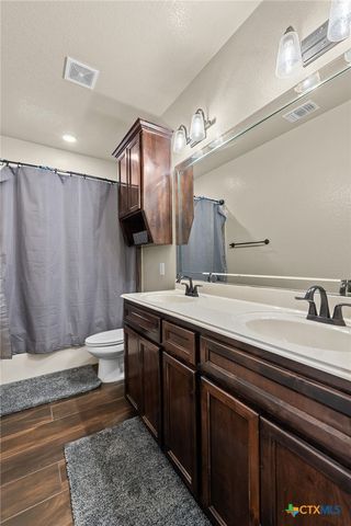 8213 Wellcrest Drive, Killeen, TX 76542