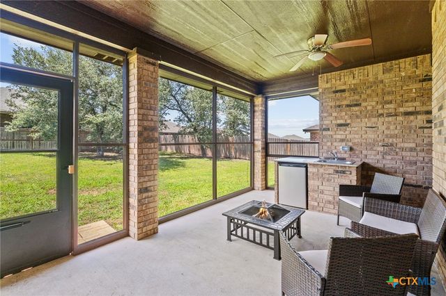 8213 Wellcrest Drive, Killeen, TX 76542