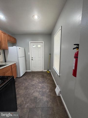 227 CEDAR AVE, Oaklyn, NJ 08107