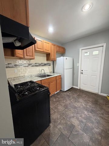 227 CEDAR AVE, Oaklyn, NJ 08107