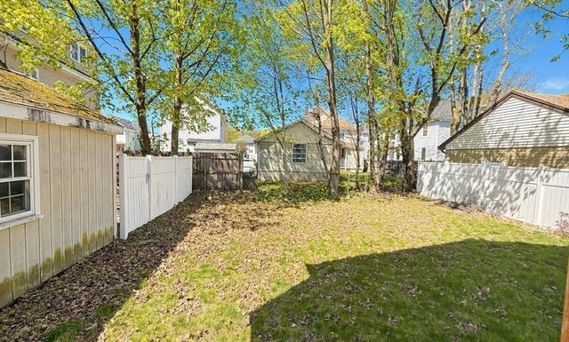 86 Howard St 1, Waltham, MA 02451