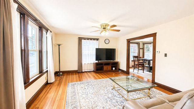 86 Howard St 1, Waltham, MA 02451