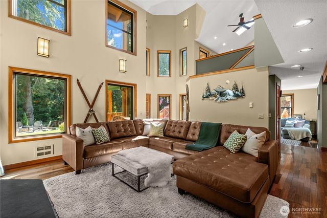 18815 111th Place SE, Snohomish, WA 98290