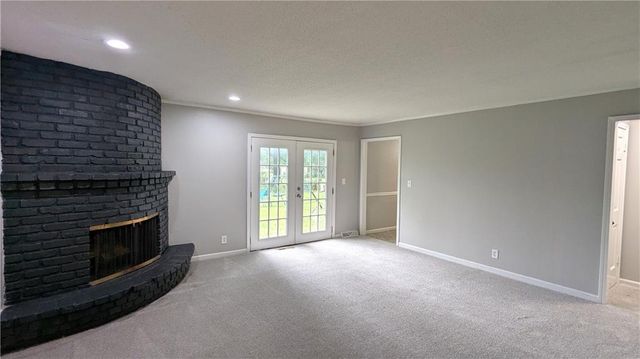 9909 E 76th Terrace, Raytown, MO 64138