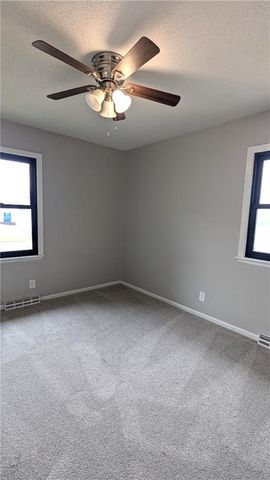 9909 E 76th Terrace, Raytown, MO 64138