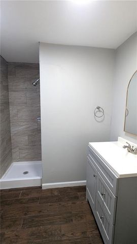 9909 E 76th Terrace, Raytown, MO 64138