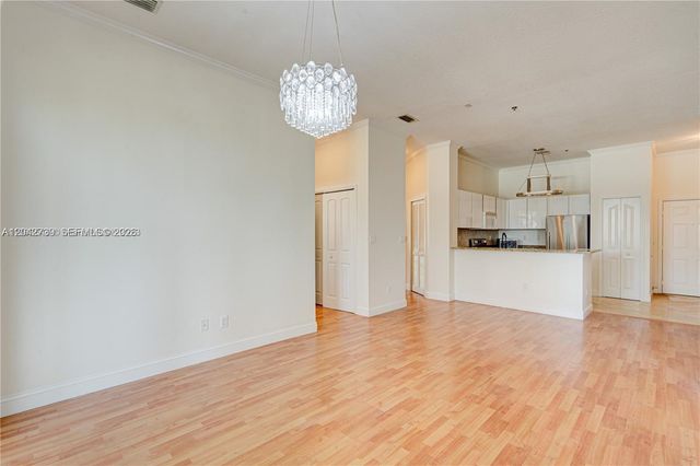 2665 SW 37th Avenue 101, Miami, FL 33133