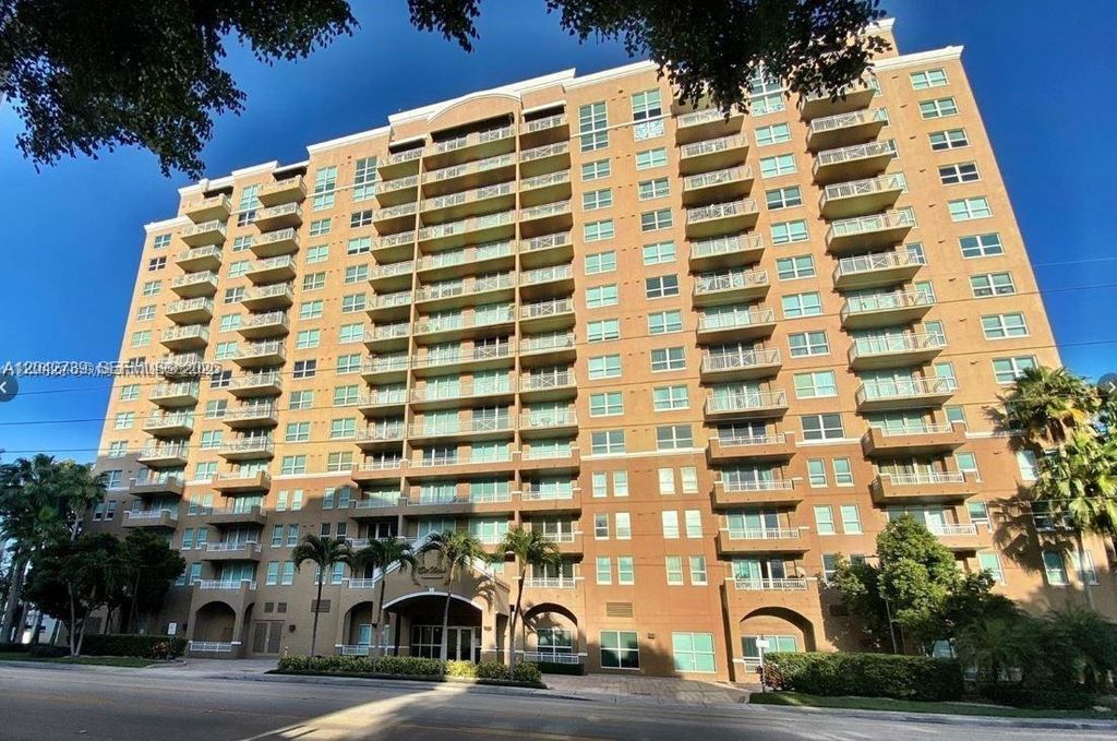 2665 SW 37th Avenue 101, Miami, FL 33133
