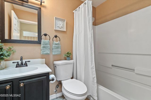 8573 S Masthead Drive, Tucson, AZ 85756