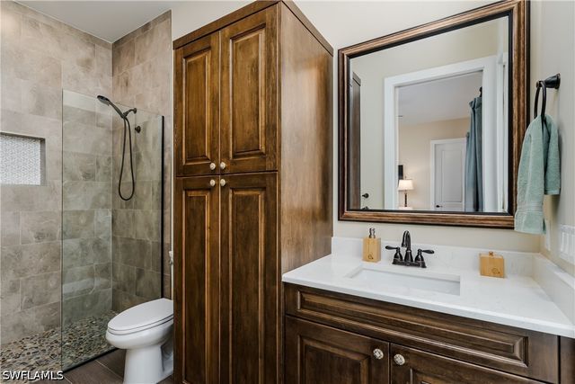 1517 Buccaneer CT, Marco Island, FL 34145