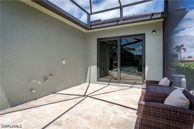 1517 Buccaneer CT, Marco Island, FL 34145