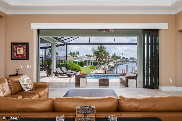 1517 Buccaneer CT, Marco Island, FL 34145
