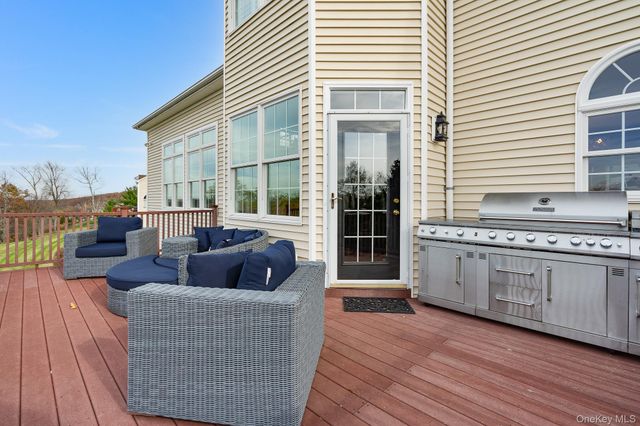 59 Spy Glass Hill, Hopewell Junction, NY 12533