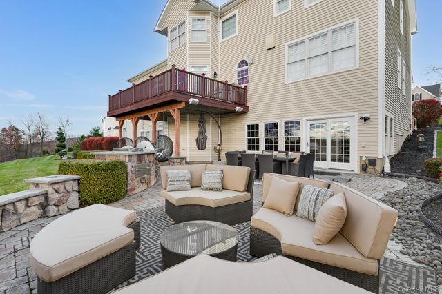 59 Spy Glass Hill, Hopewell Junction, NY 12533