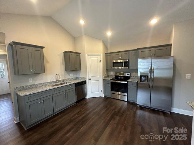 196 Bradley Street, Wadesboro, NC 28170