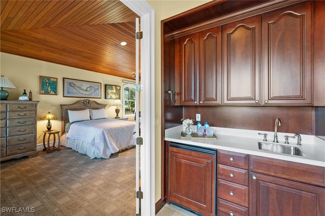 16475 Captiva DR, Captiva, FL 33924