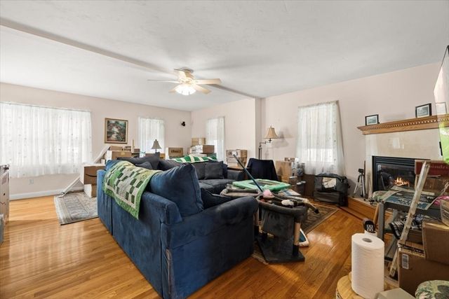 46 Great Pond Rd, Weymouth, MA 02190