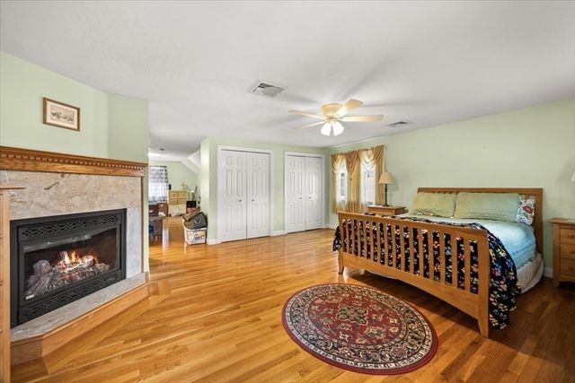 46 Great Pond Rd, Weymouth, MA 02190