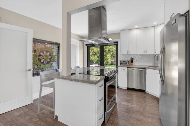 115 NW 7th Street, Boca Raton, FL 33432